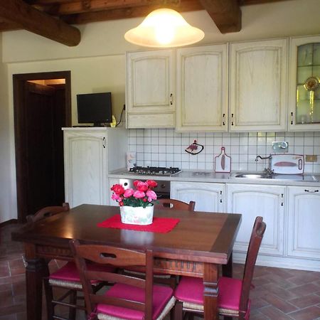 Apartments Borgo Toscano Gambassi Terme Phòng bức ảnh