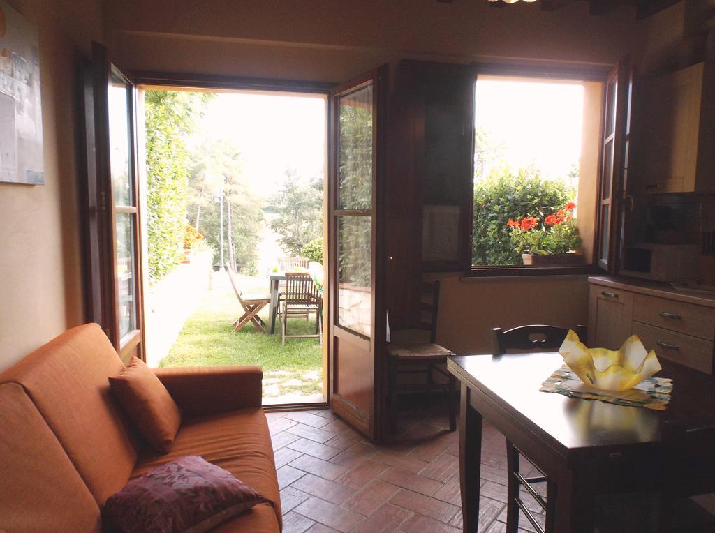 Apartments Borgo Toscano Gambassi Terme Phòng bức ảnh